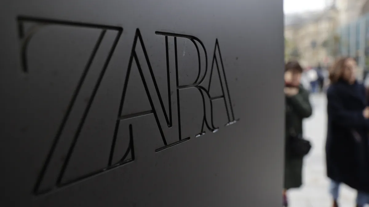 Собственикът на Zara Inditex отчете нова рекордна печалба