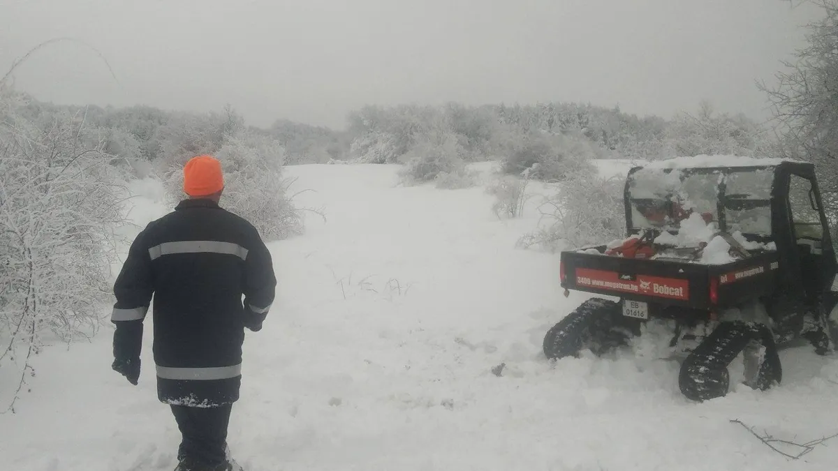 Спасиха семейство, бедствало дни наред без ток и храна в тревненско село