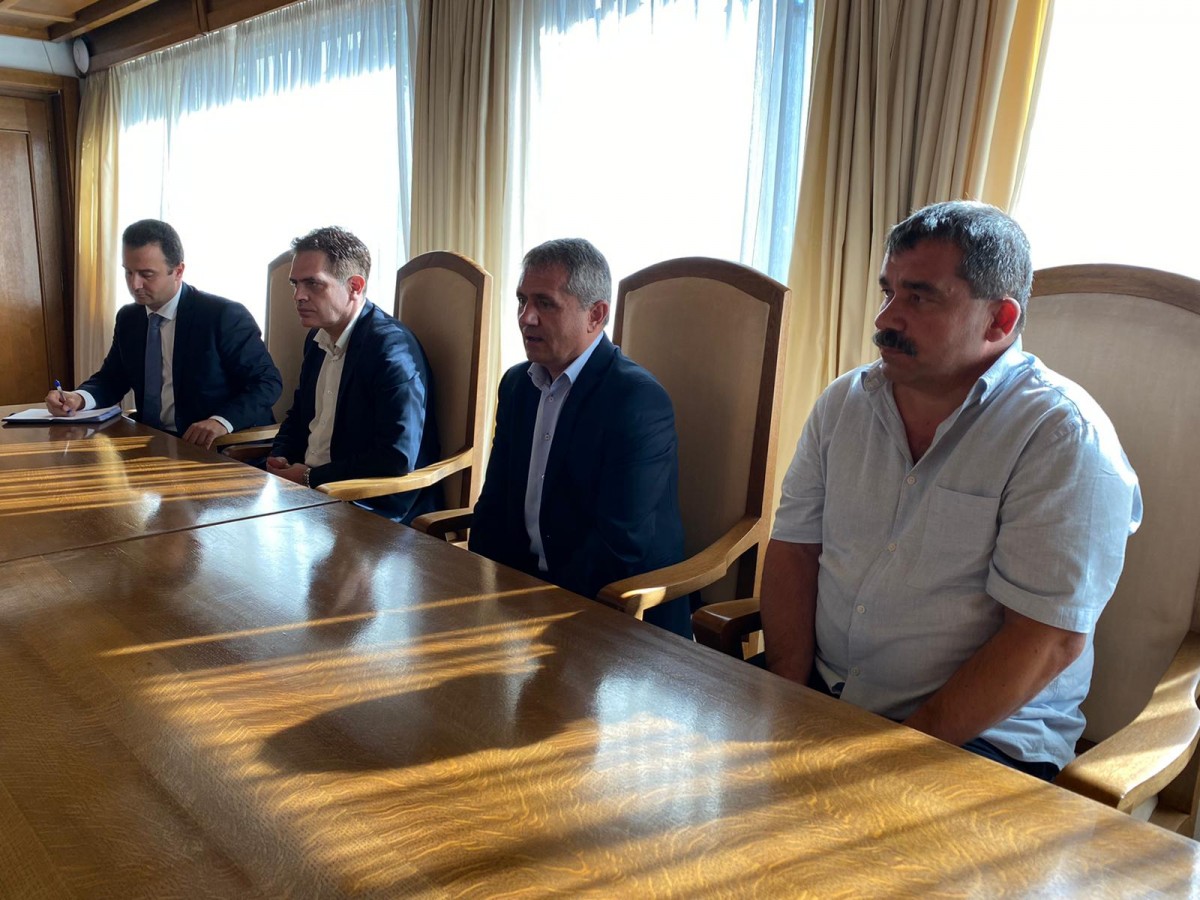 Спешно свикват Браншовия съвет за минно дело и геология във вторник