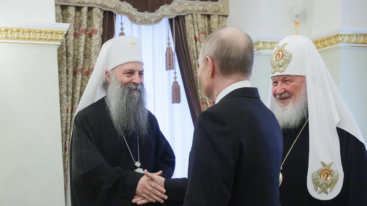 Сръбският патриарх пакетира Македонската църква с Москва
