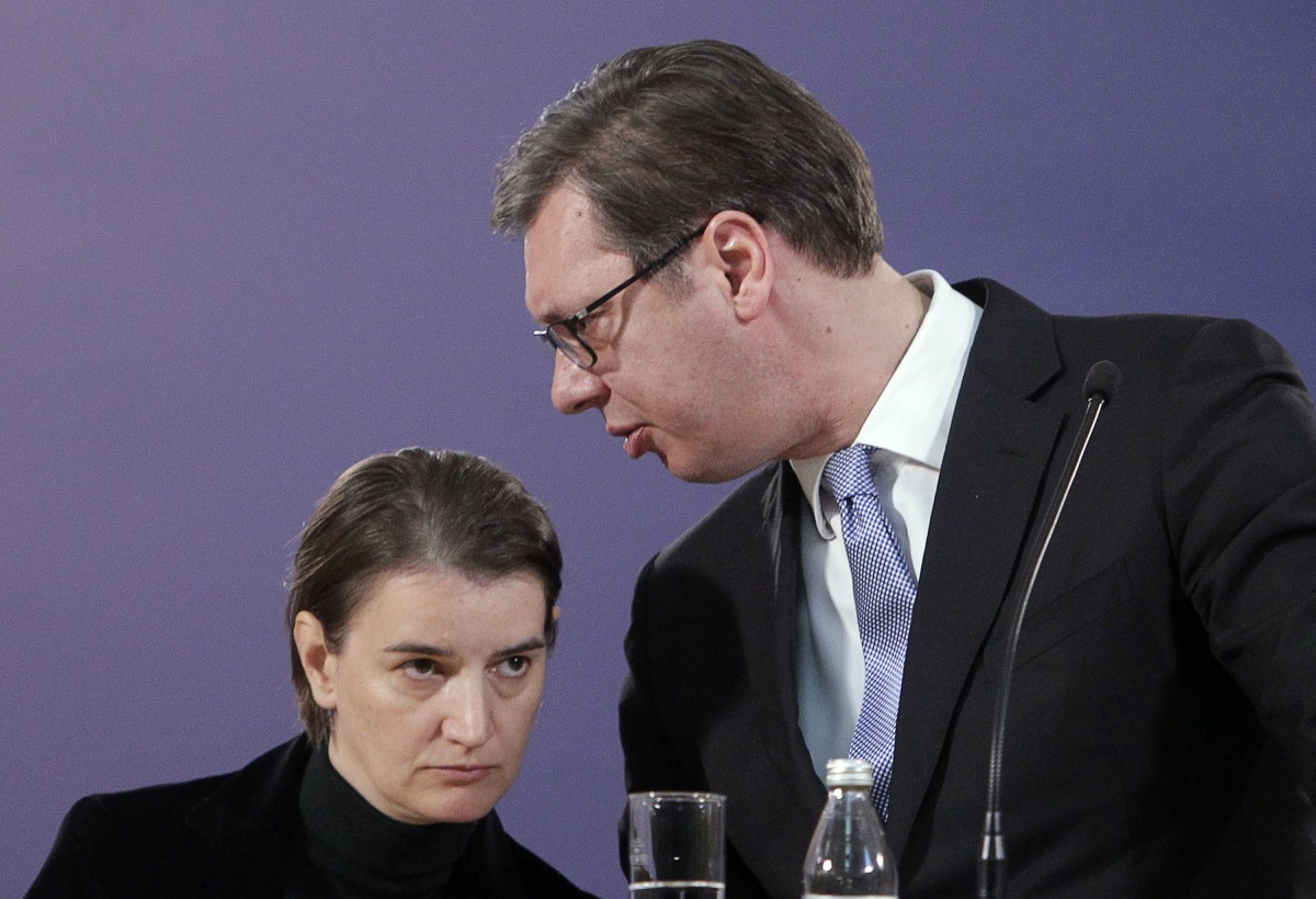 Сръбските медии обвиниха правителството в налагане на цензура