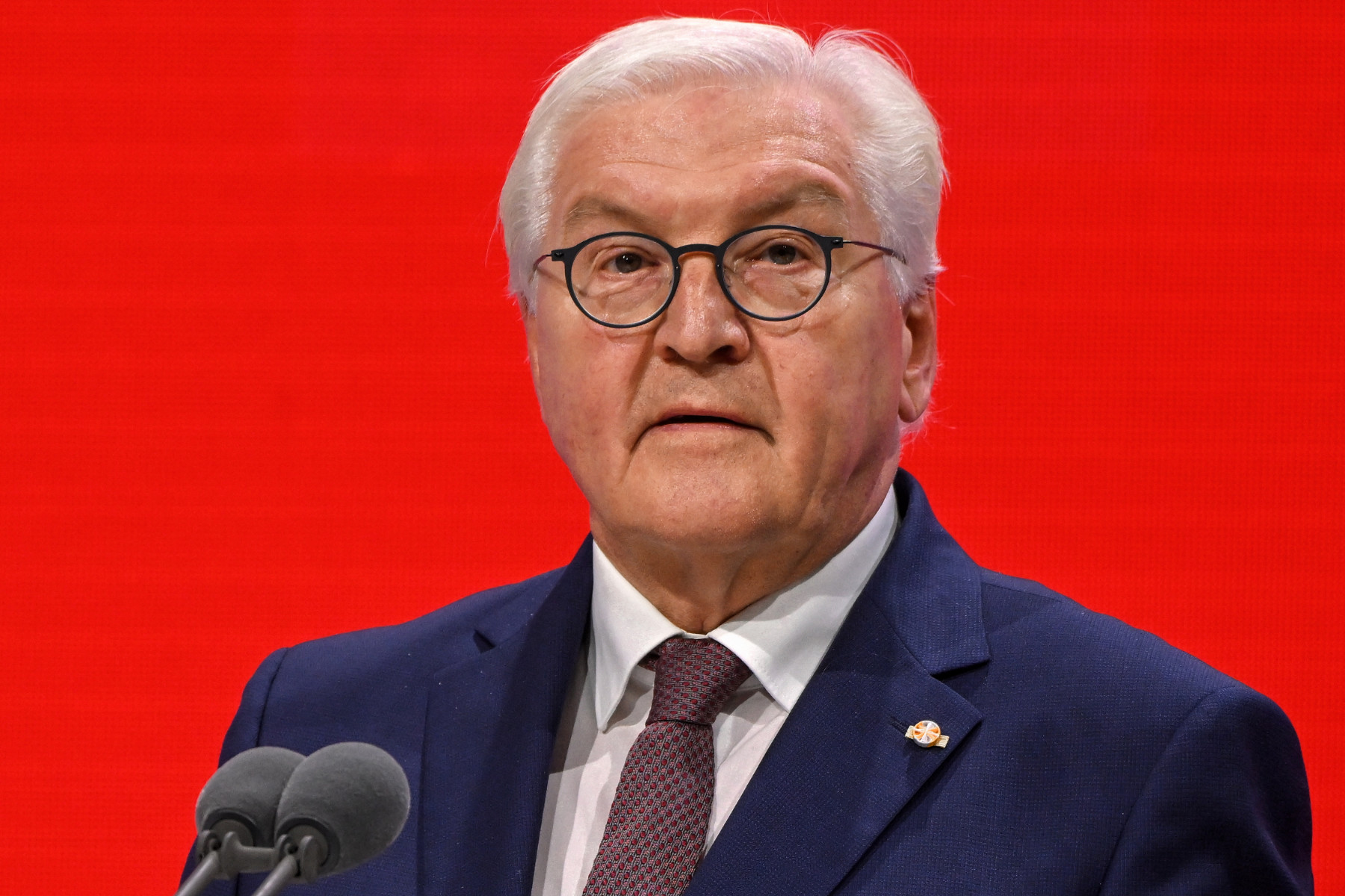Германският президент Щайнмайер с изненадващо посещение в Украйна