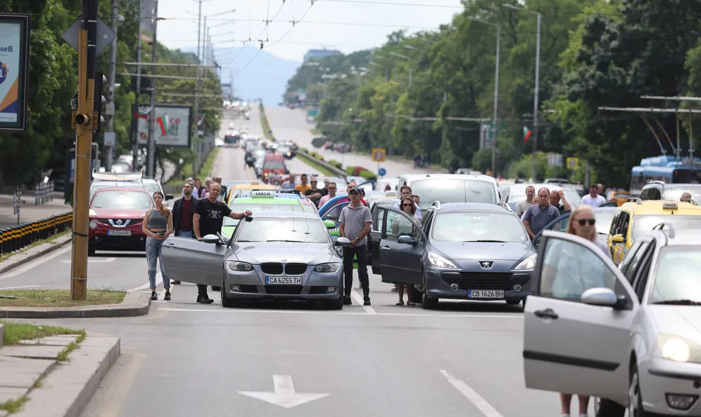 Столицата притихна в памет на загиналите за свободата на България