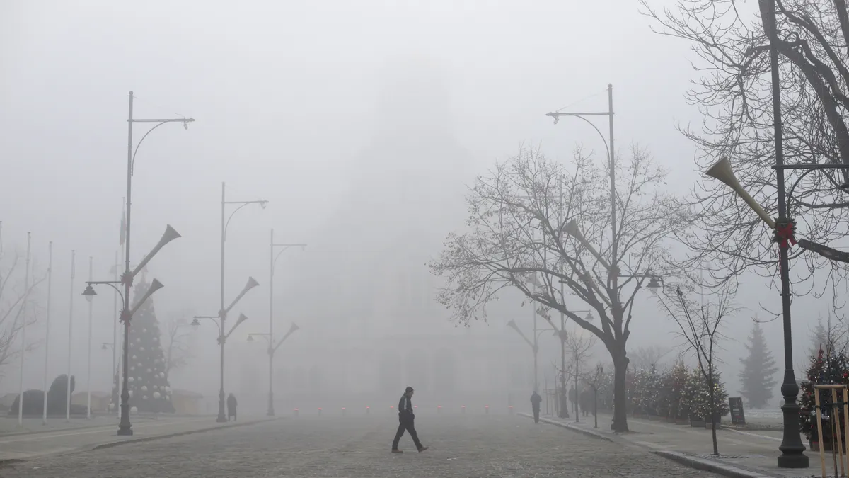 Сутрешни мъгли и плахо слънце в сряда, 11 декември