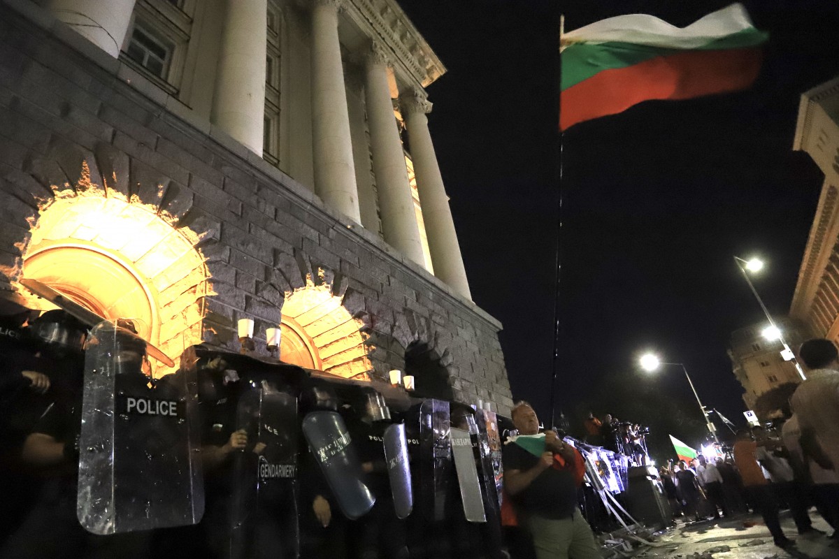 Световни медии: Политическата криза в България се задълбочава