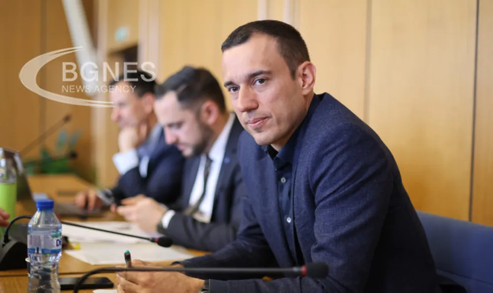 Терзиев: Нека създадем временна комисия за неработещите лифтове