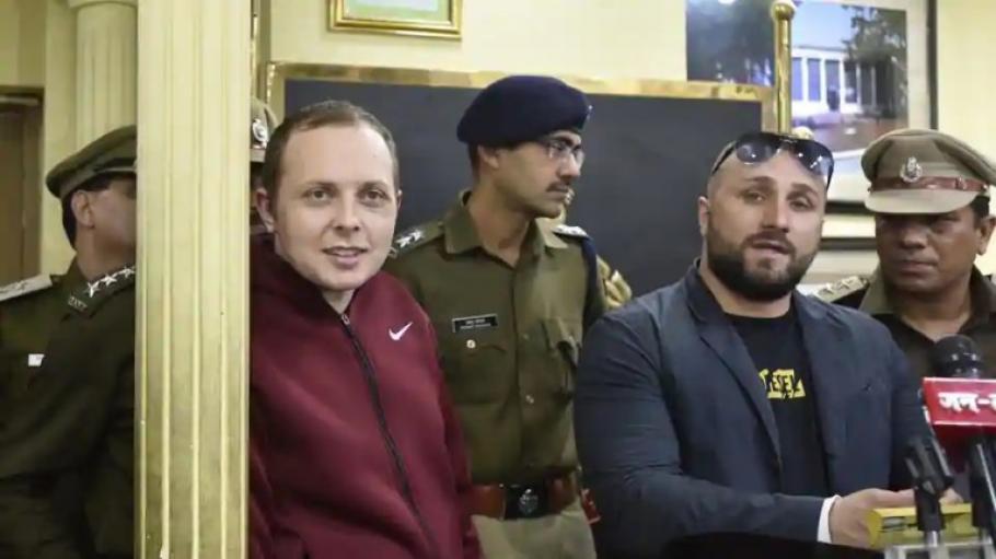 Отвлякоха българин в Делхи, полицията го спасява в бясно преследване и стрелба