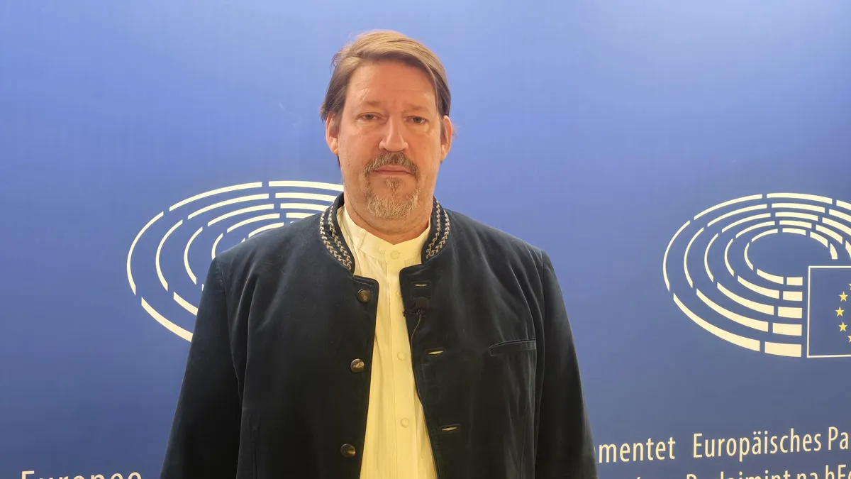 Томас Вайц: „Сръбски свят“ подкопава Северна Македония под управлението на Мицкоски