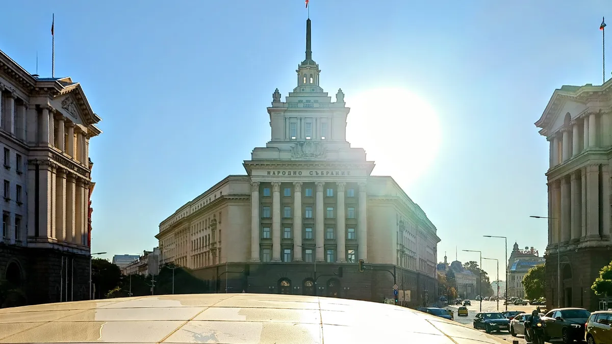 Топло, с повече слънце