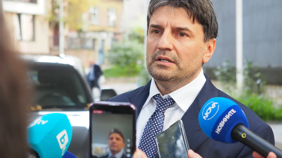 Трима души са задържани в модерна наркооранжерия в квартал "Симеоново"