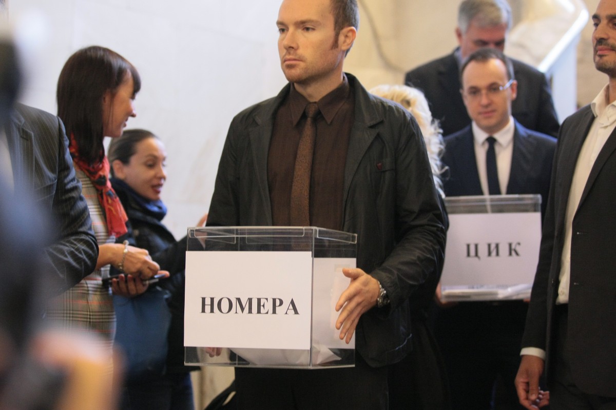 ГЕРБ – номер 43, БСП - 56 в местния вот