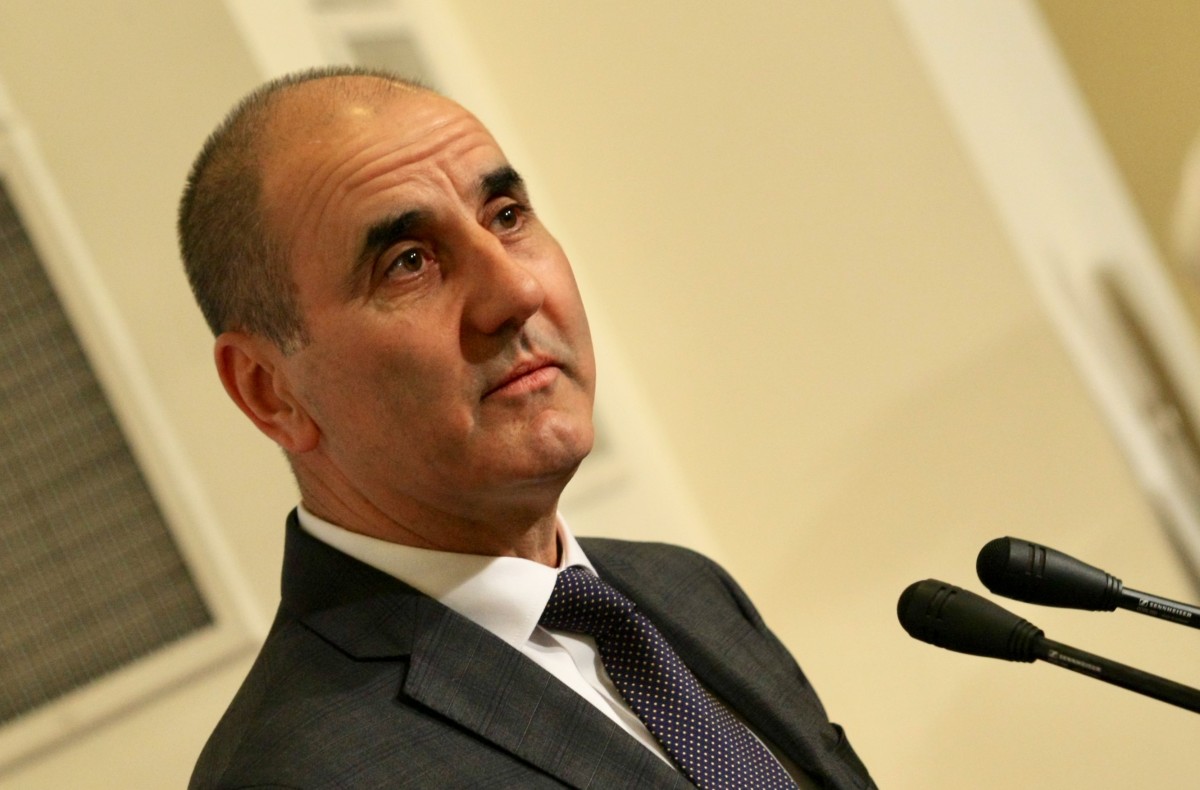 Цветан Цветанов се отказа да бъде нещатен сътрудник на ГЕРБ в НС