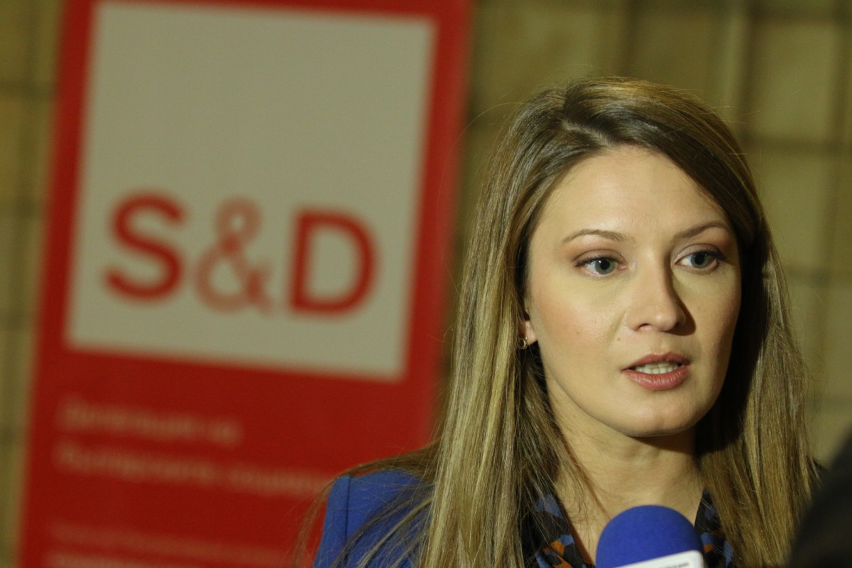Цветелина Пенкова: С влизането в еврозоната вече ще сме на масата, на която се взимат решенията