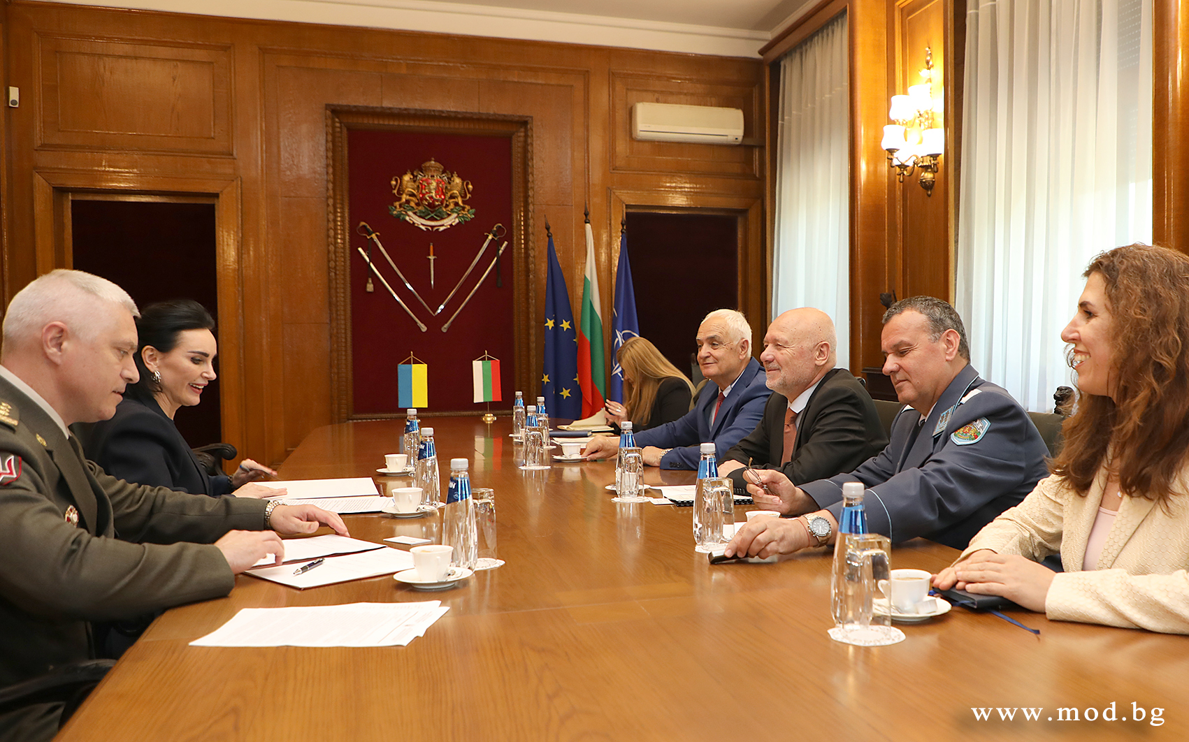 Тагарев: България подкрепя борбата за свобода на украинския народ