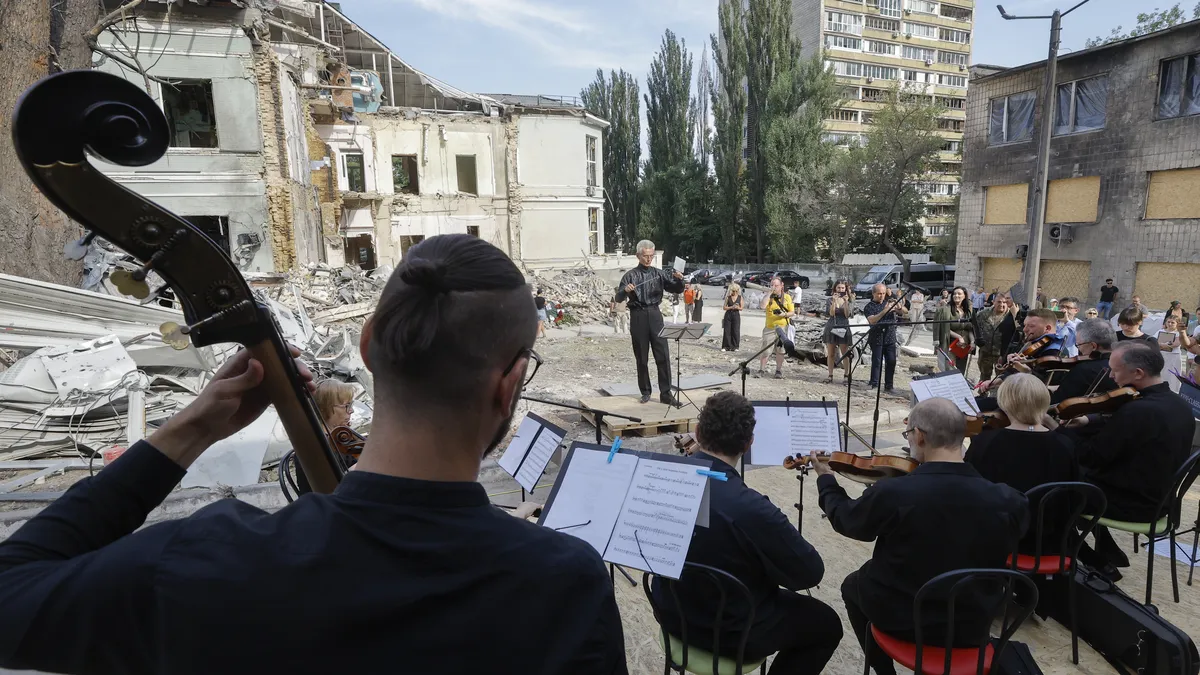 Украйна е постигнала предварителна сделка за преструктуриране на дълг в размер на 20 млрд. долара
