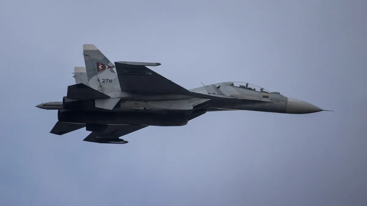 Украйна порази изтребител Су-57, разположен на летище в Южна Русия