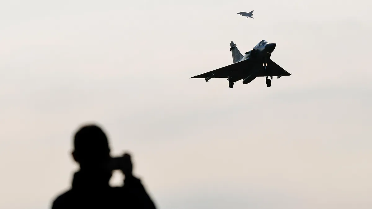 Украйнската армия използа за първи път френските изтребители Mirage срещу руските ракети