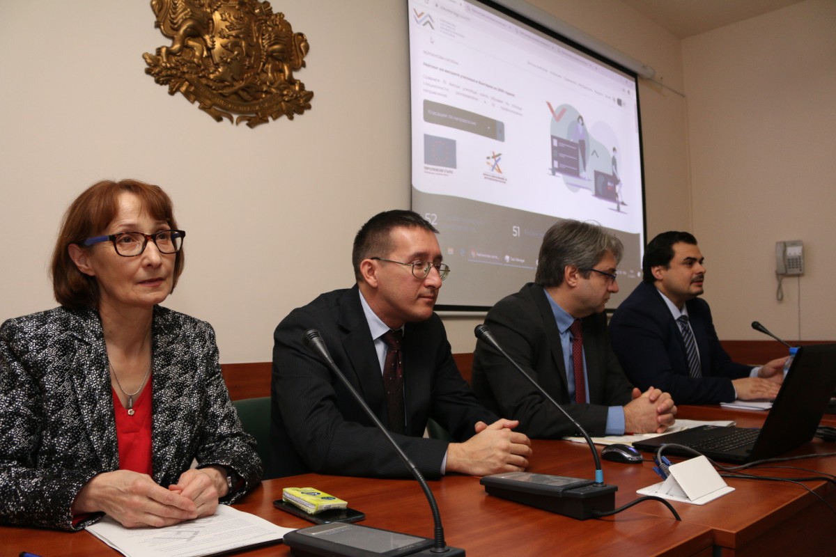 През 2019 г. има повече кандидати за учители и лекари за сметка на юристи