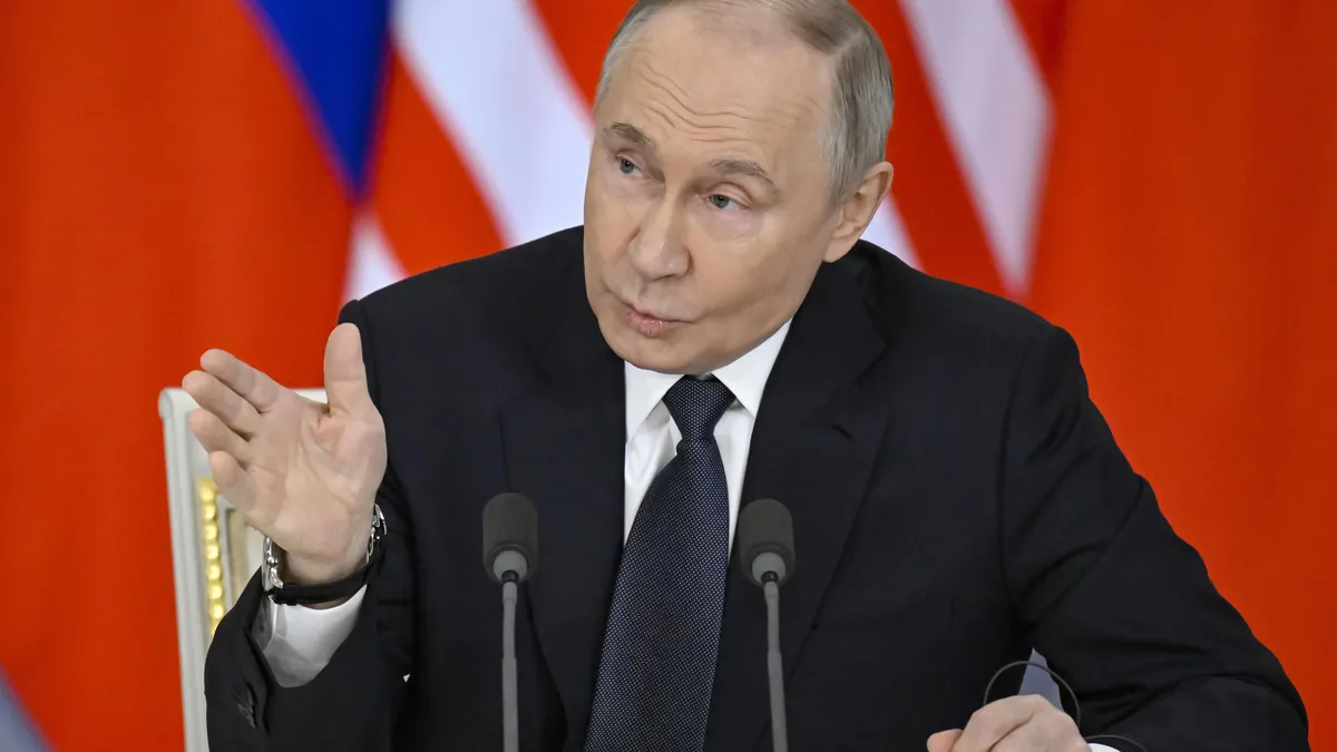 "Уолстрийт Джърнъл": Путин смята, че Тръмп може да изостави Украйна