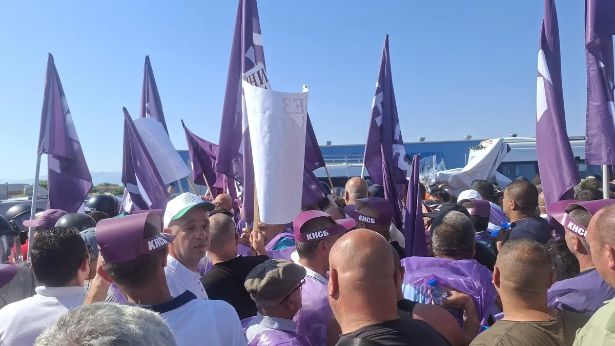 Увеличават заплатите на горските служители със задна дата от 1 юли