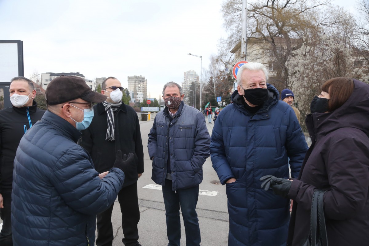 В София поискаха свобода за Навални на протест пред руското посолство