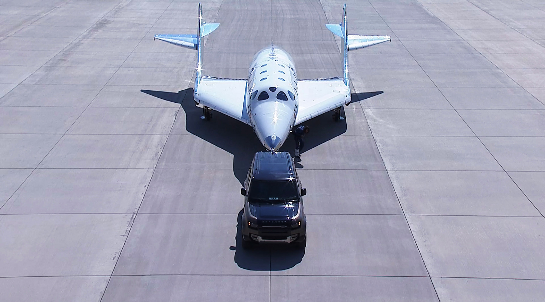 Virgin Galactic ще продава акции за 500 млн. долара