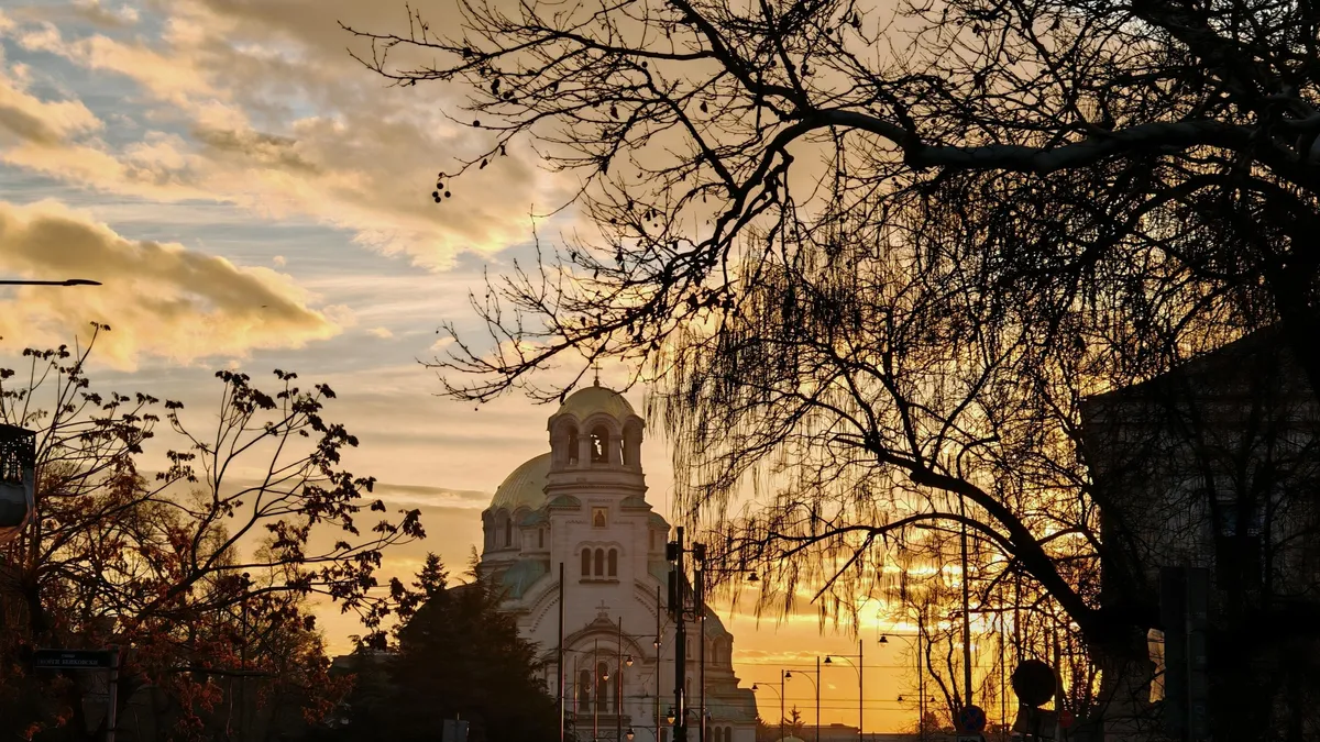 Валежите спират, слънцето ще се покаже в петък, 14 февруари