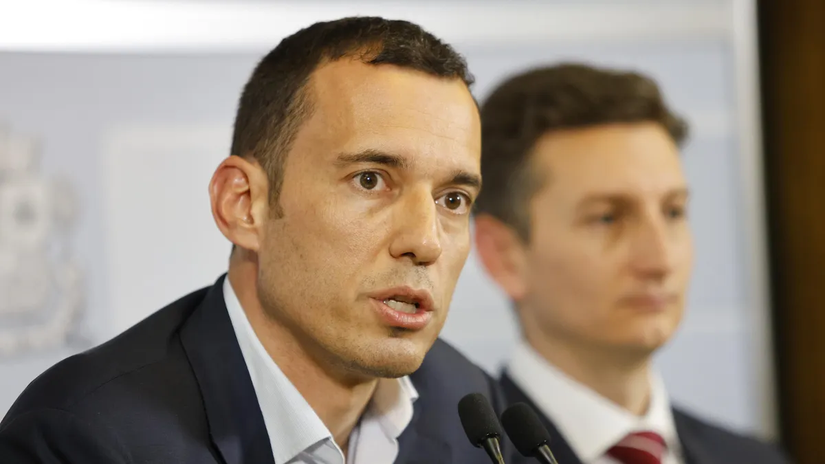 Васил Терзиев: София няма да остави културните фестивали без пари, МК бездейства