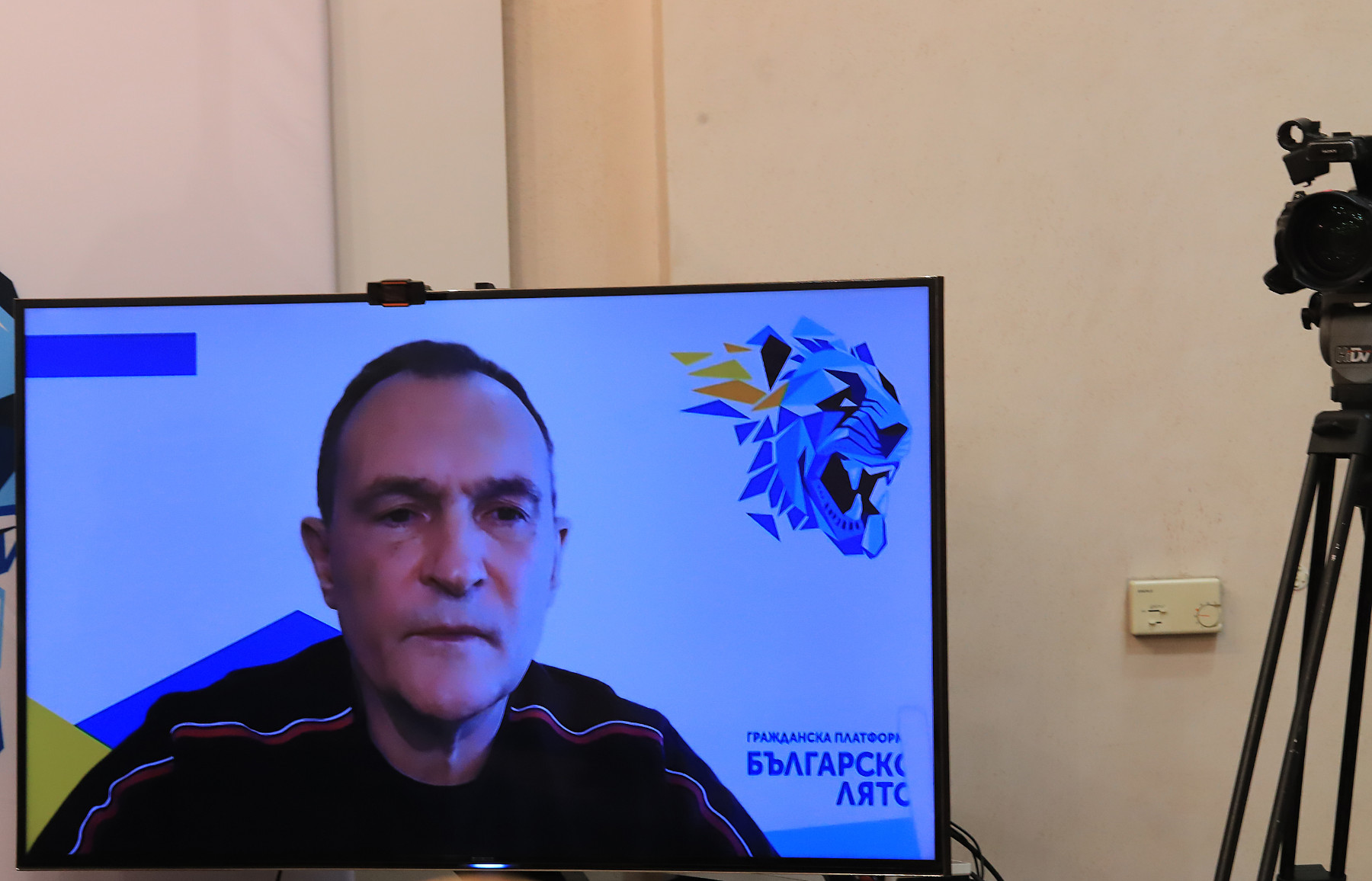 Божков: Връщам се преди изборите