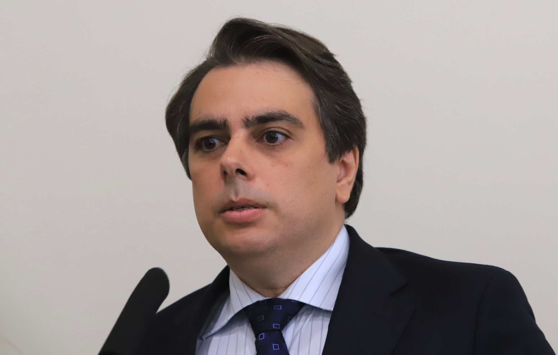 Радостин Василев: Контролът към федерациите ще е изключително засилен
