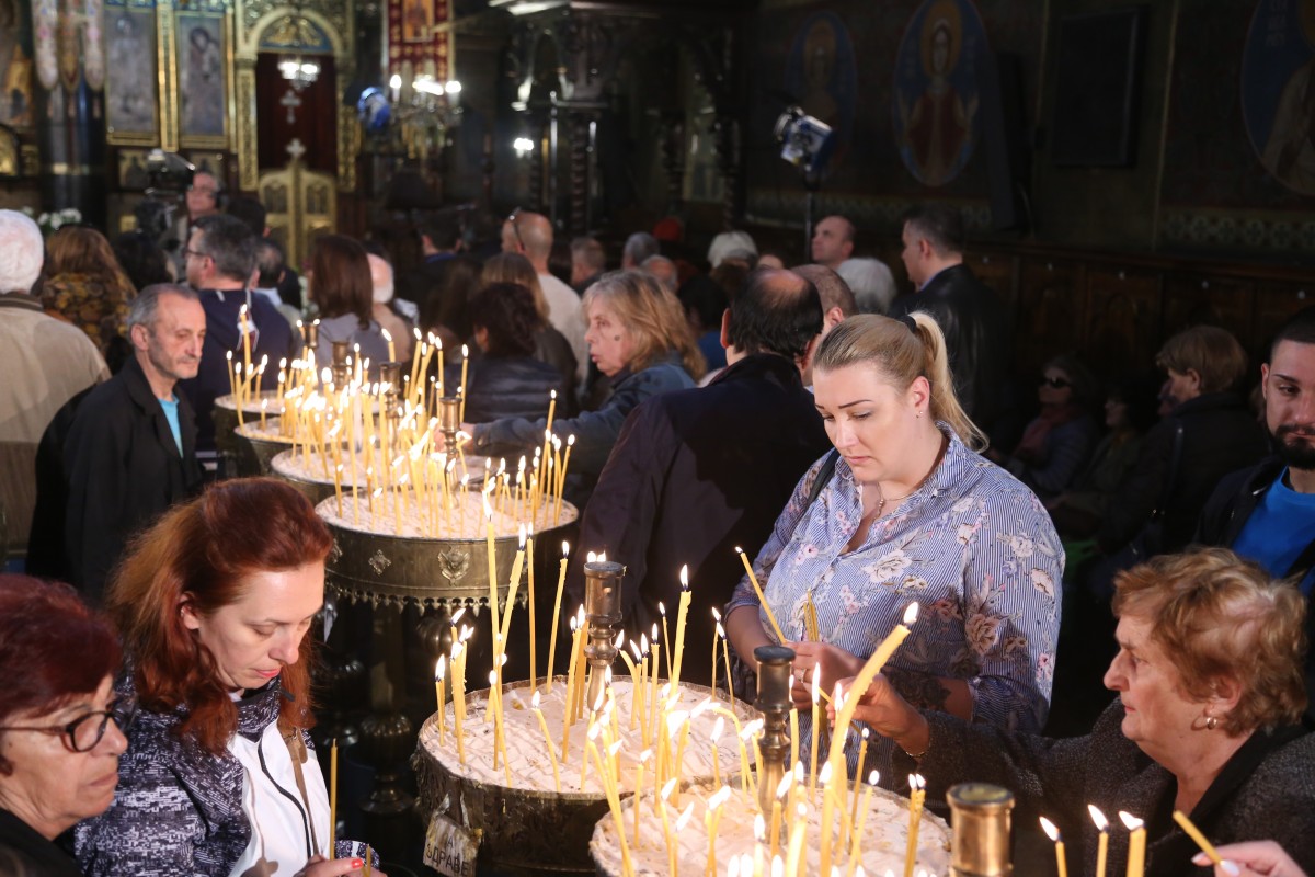Църквата почита паметта на Свети апостол Матий