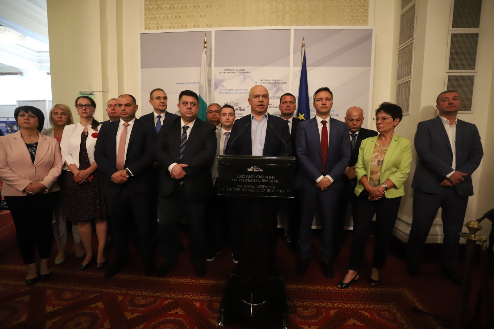 Свиленски: Утре връщаме мандата неизпълнен. "Възраждане" са патерица на ГЕРБ, а ИТН - на ДПС