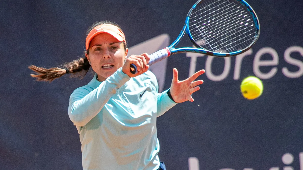 Виктория Томова започна с убедителна победа на WTA 1000 турнира в Пекин
