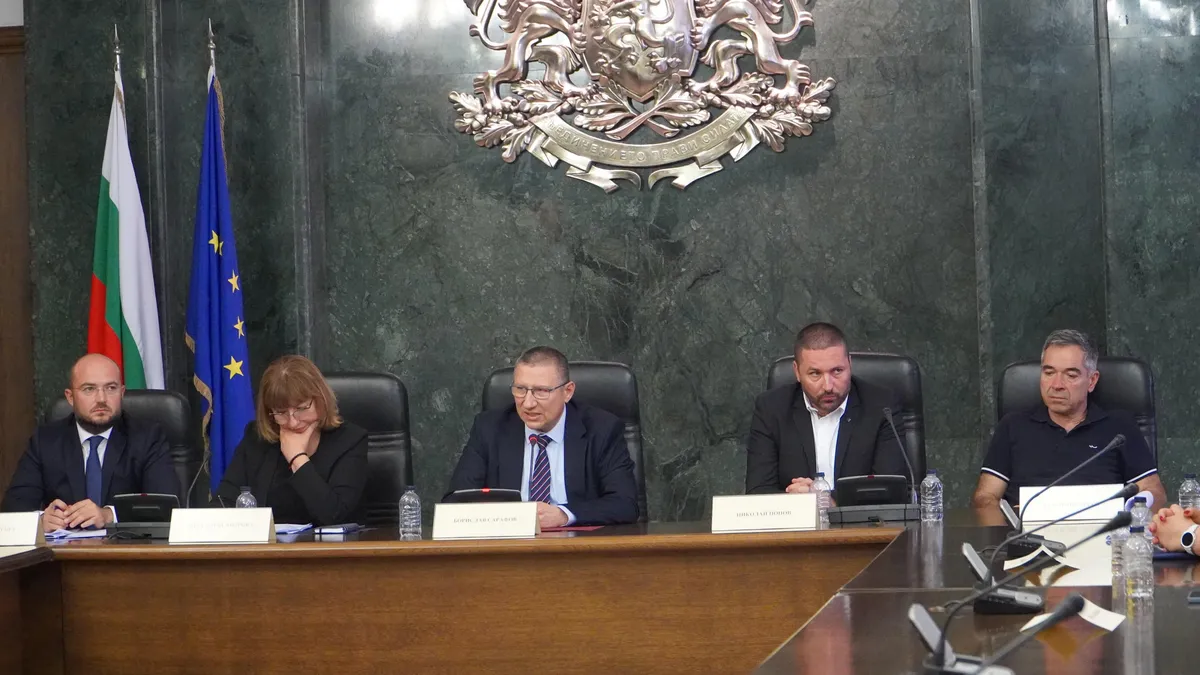 Вкарват законодателни промени за експертизи и контрол над вещи лица