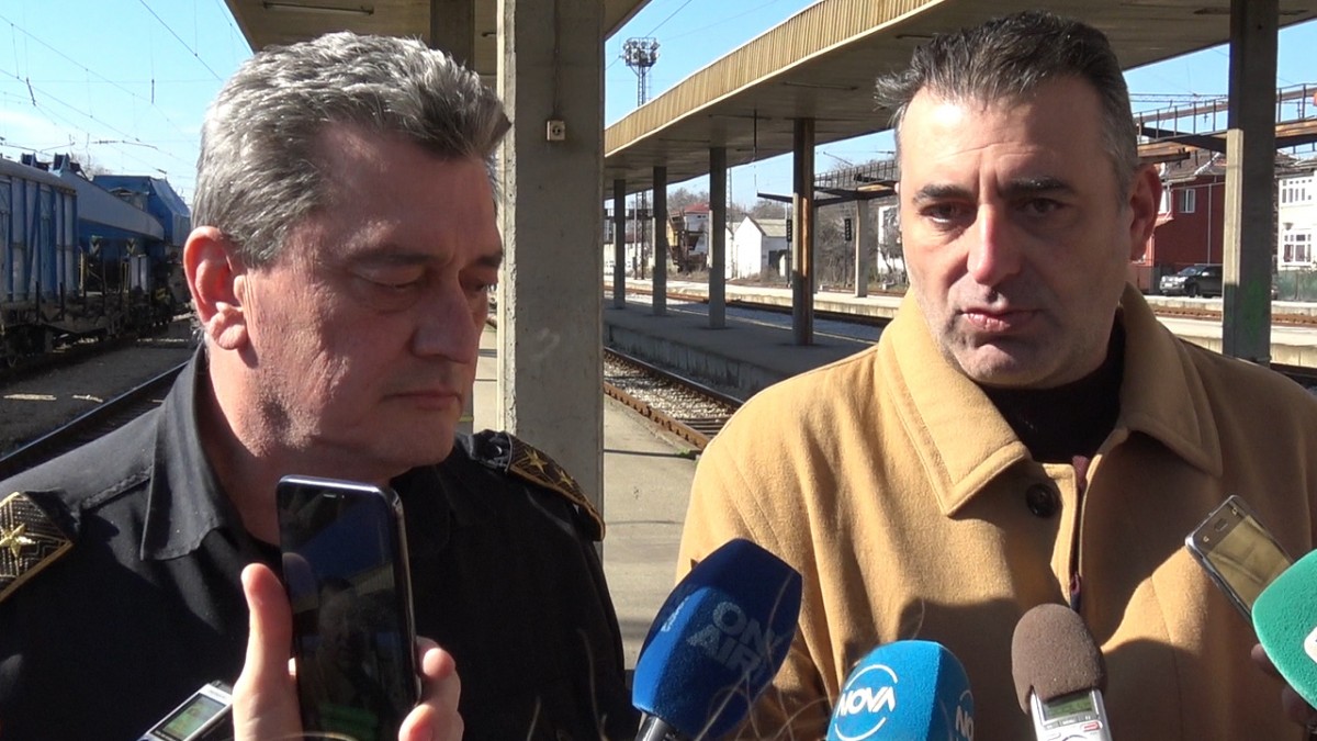 Локомотивът от Хитрино е водил дерайлиралия влак в Пловдив