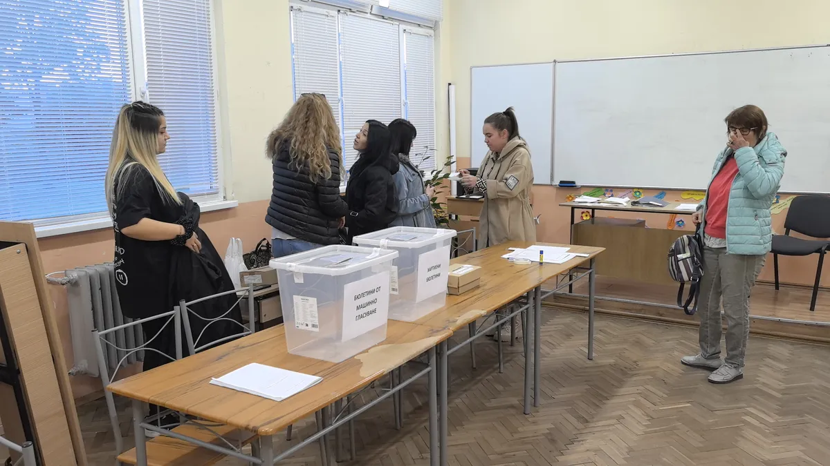 Всички избирателни секции в Казанлък отвориха навреме
