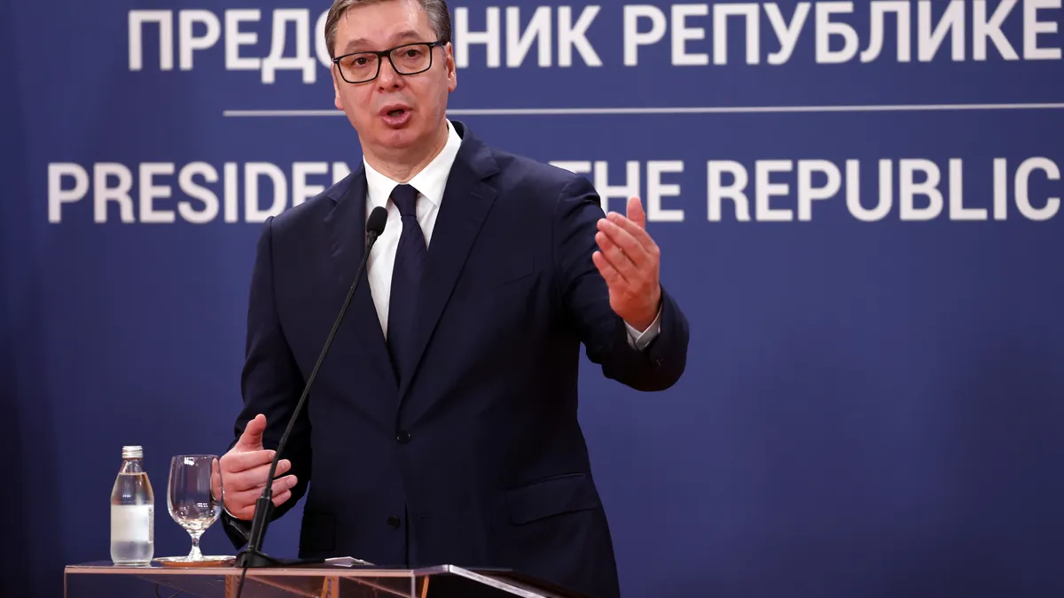 Вучич: Нека опозицията поиска референдум и ако народът пожелае, ще подам оставка 