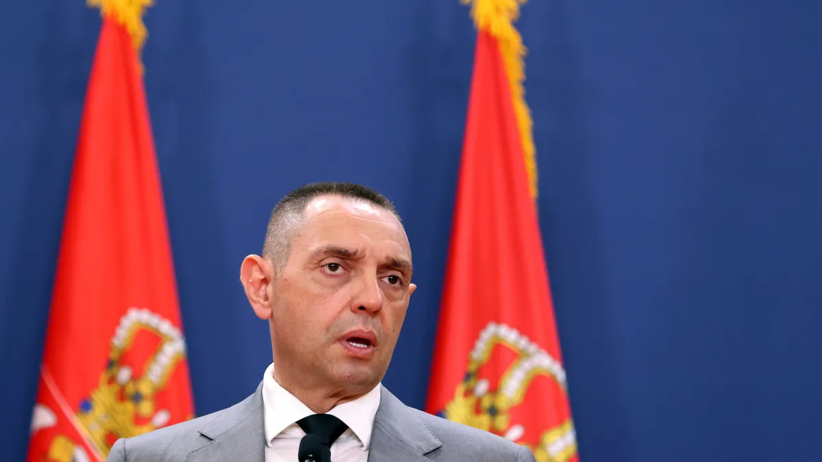 Вулин призова Сърбия да приеме закон срещу агентите за чуждестранно влияние
