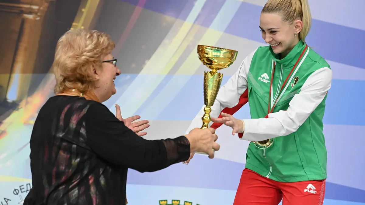 Йоана Илиева спечели Световната купа на сабя жени в Пловдив