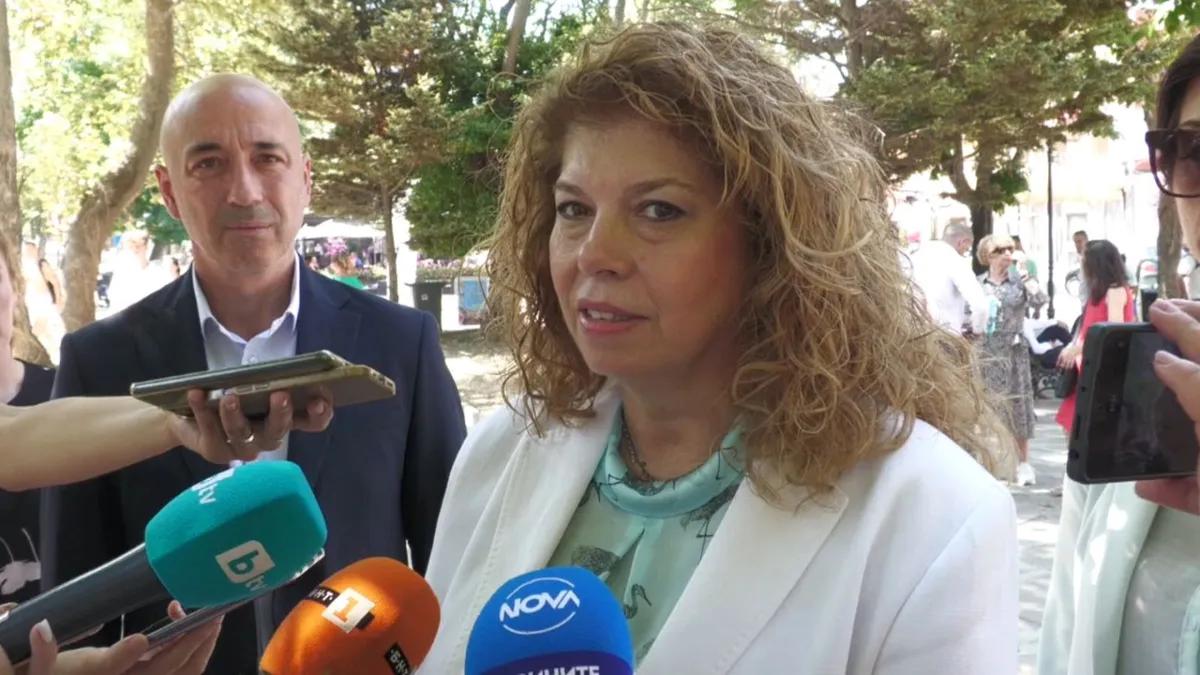 Йотова: Надявам се да има правителство с третия мандат 
