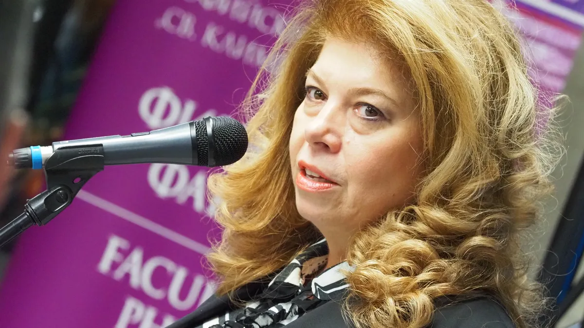 Йотова: Надявам се утре да се поздравим с избран председател на НС