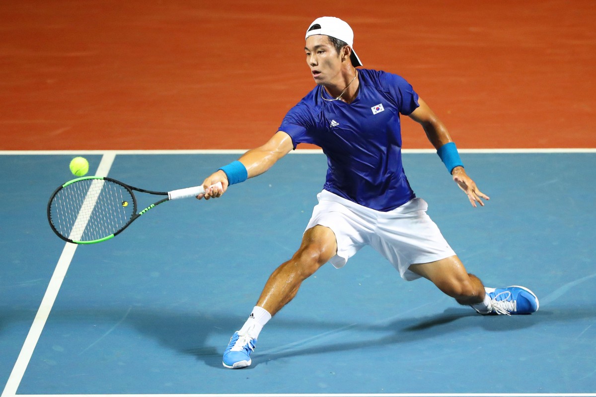 Южнокореец стана първият глух тенисист с победа в основната схема на ATP