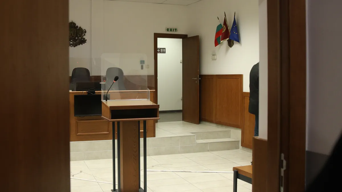 Задържаха за 72 часа жената, убила 57-годишен мъж в Ямбол