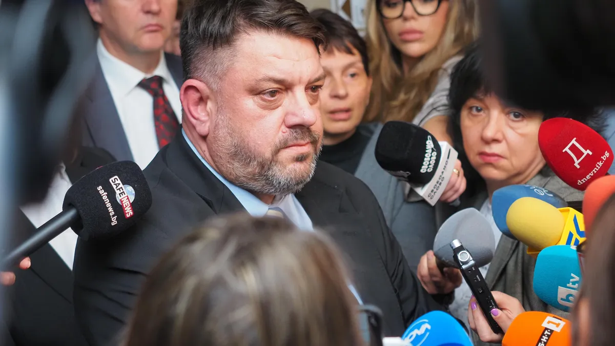 Зафиров: Подписахме декларацията на ПП-ДБ, с „ДПС – Ново начало“ срещи не сме водили и подкрепа не сме искали 