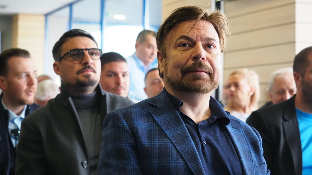 Започна извънредното Общото събрание на Левски