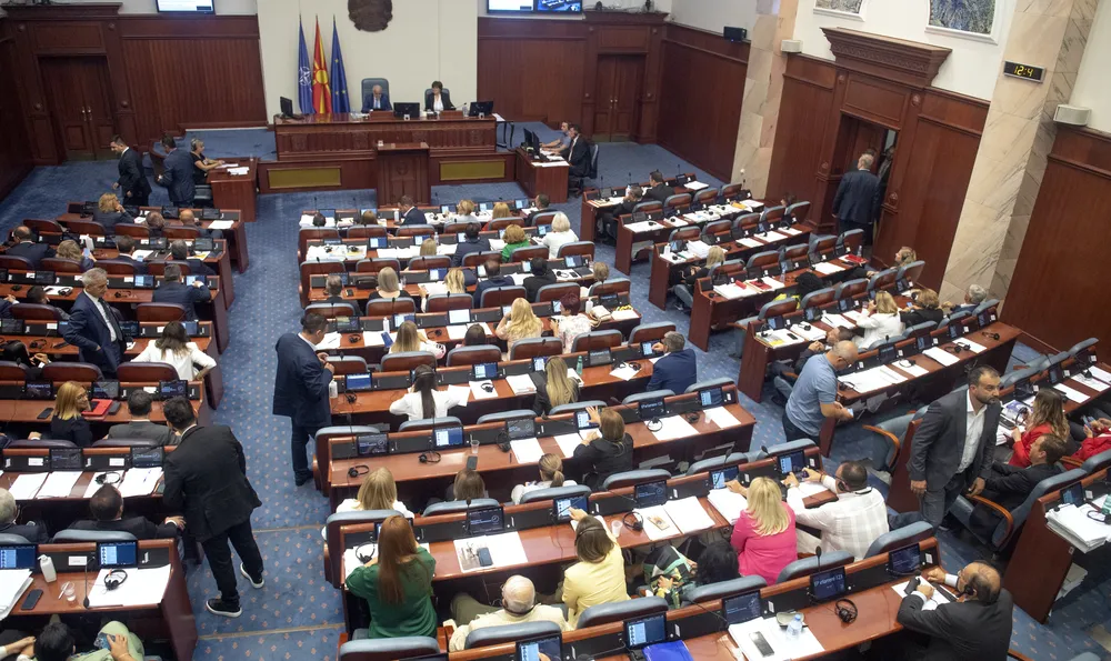 Започна учредителното събрание на новия парламент в Северна Македония