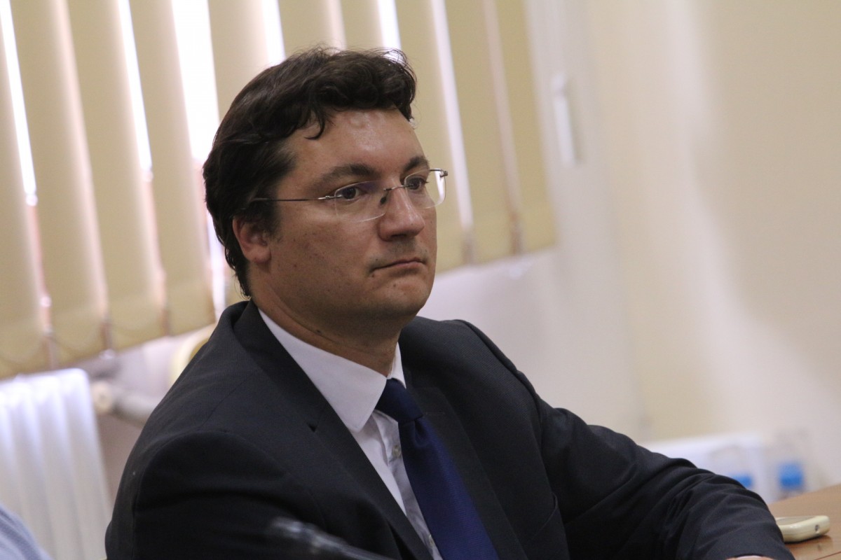 Зарков: Машината дава просто и лесно решение на проблемите в изборния процес
