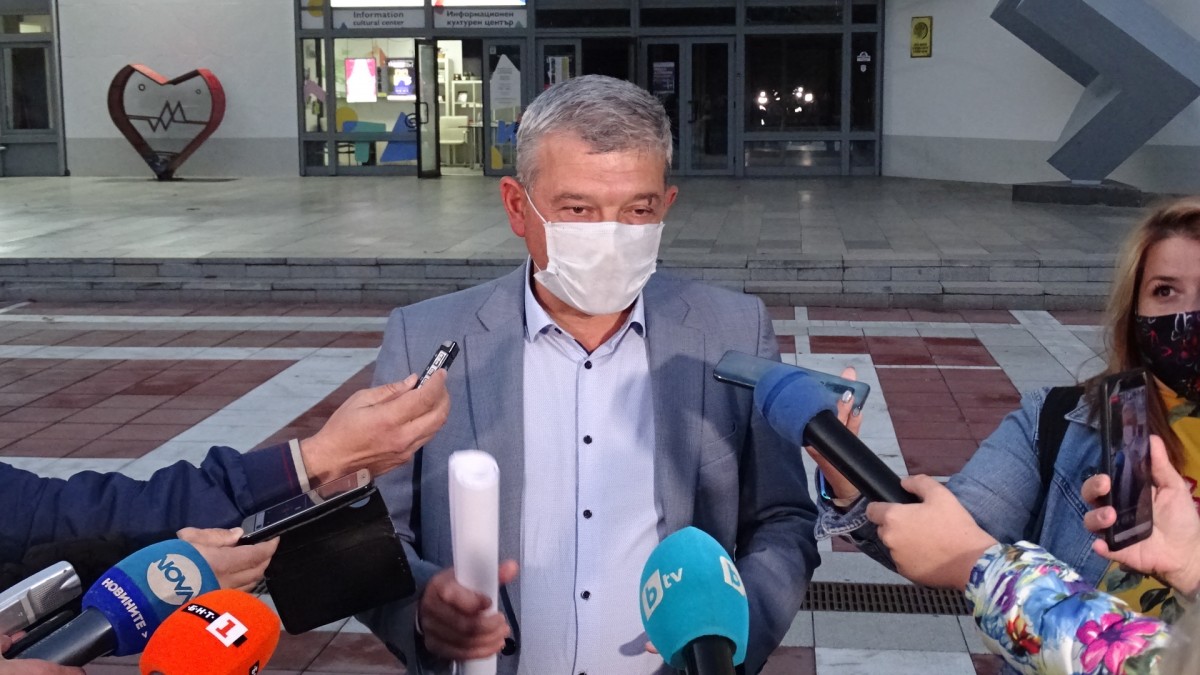 Заведенията в Благоевград ще работят с намалено работно време