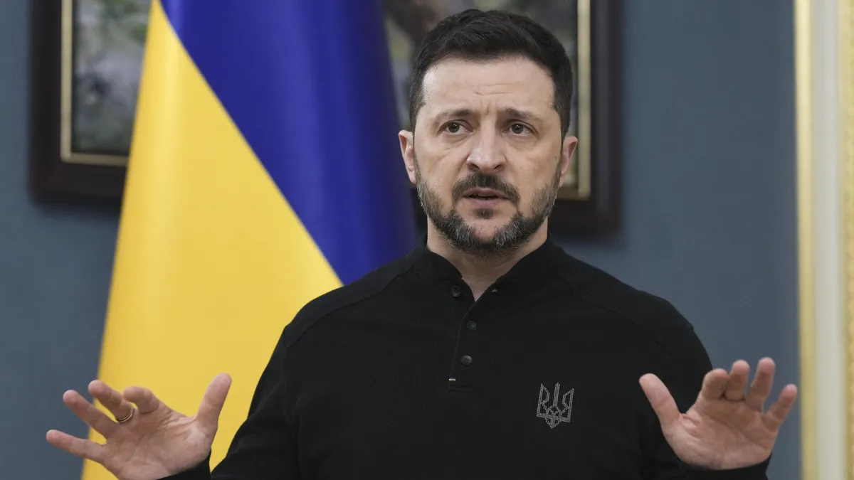 Зеленски: Крим принадлежи на Украйна, позицията ни остава непроменена