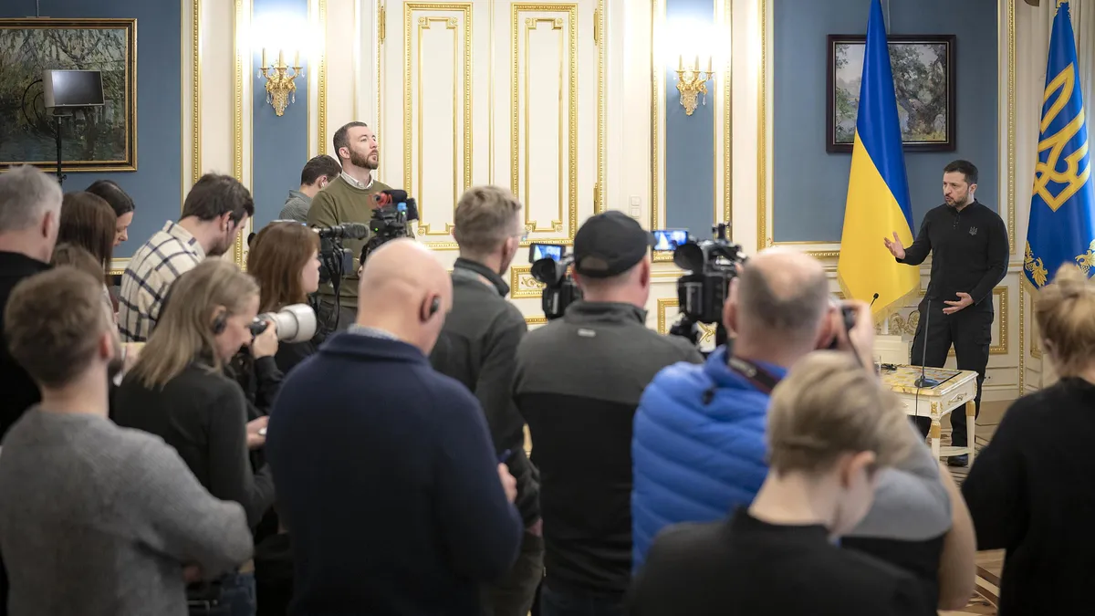 Зеленски се надява на конструктивна среща с пратеника на Тръмп
